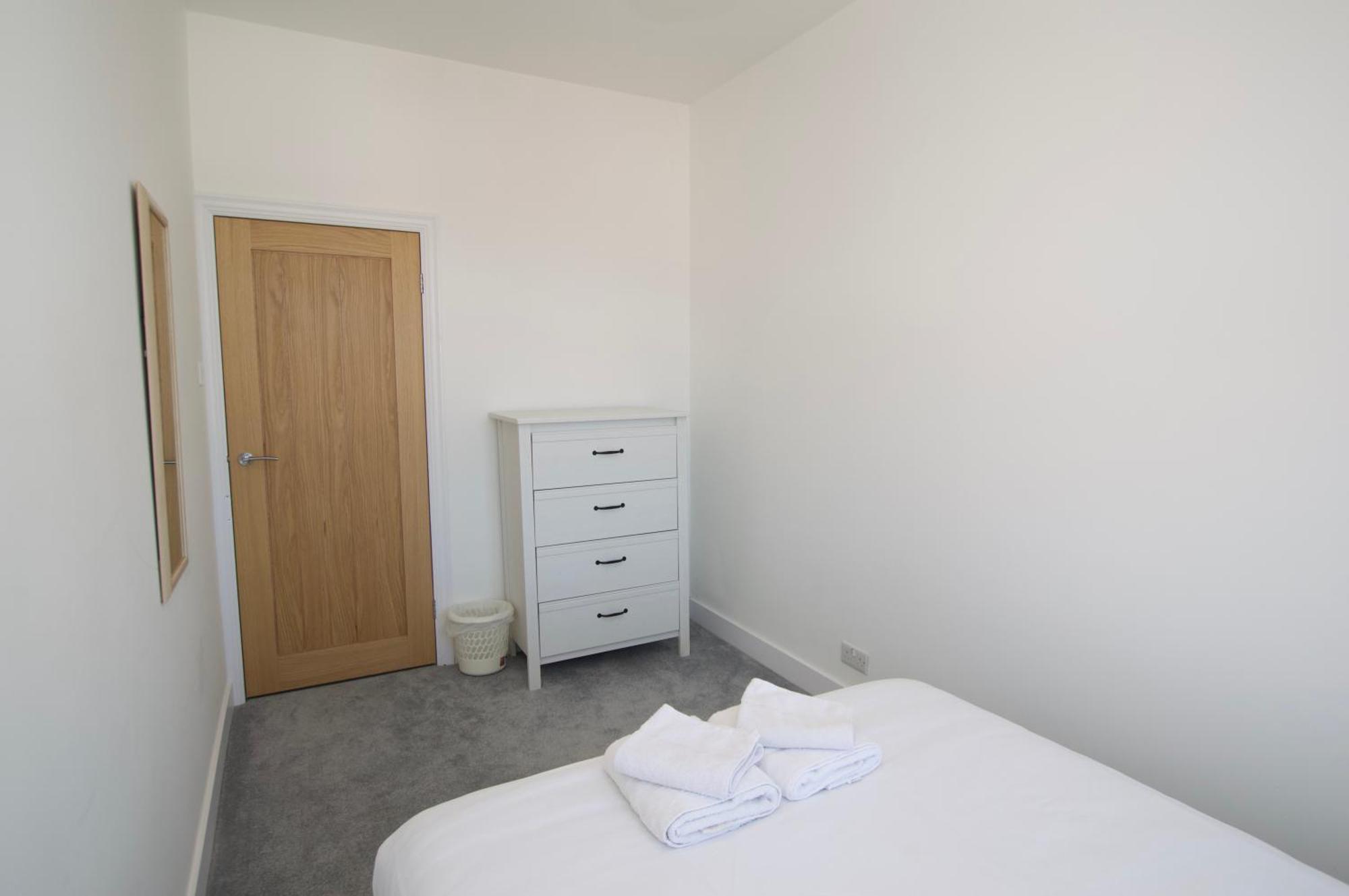Apartamento Beautiful Large 3-Bed Coastal Flat With Parking. Frinton-on-Sea Exterior foto